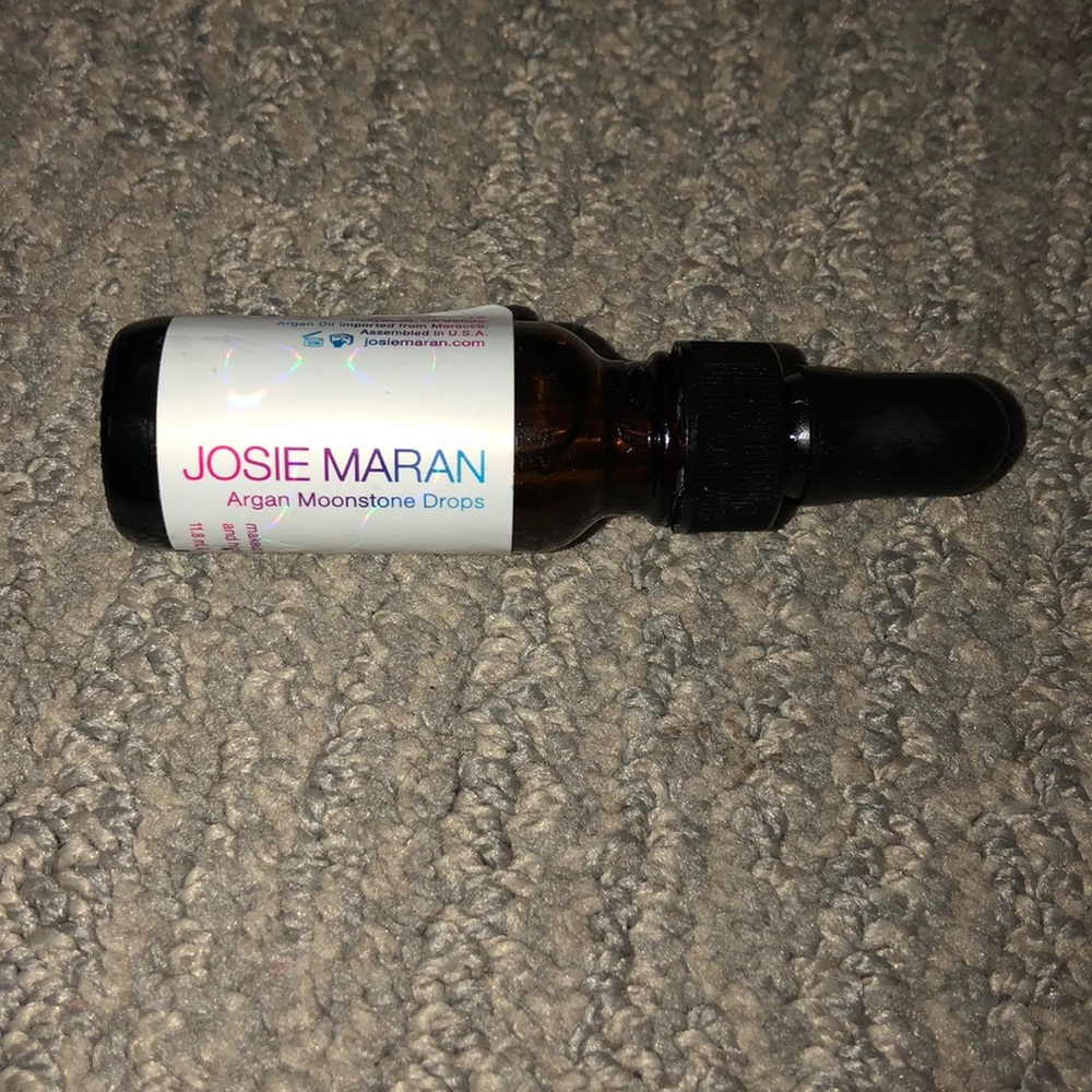 Josie Maran Moonstone Drops